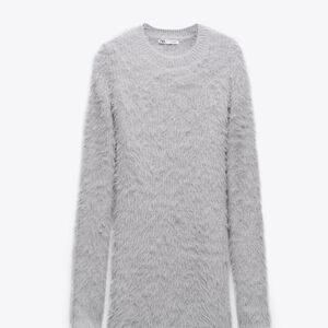 Zara Soft Gray Knit Sweater
